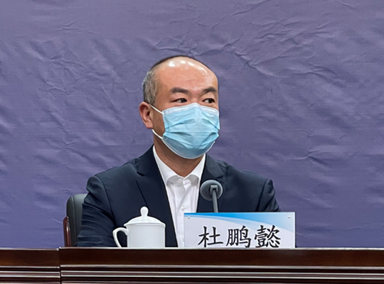 杜鹏懿.jpg