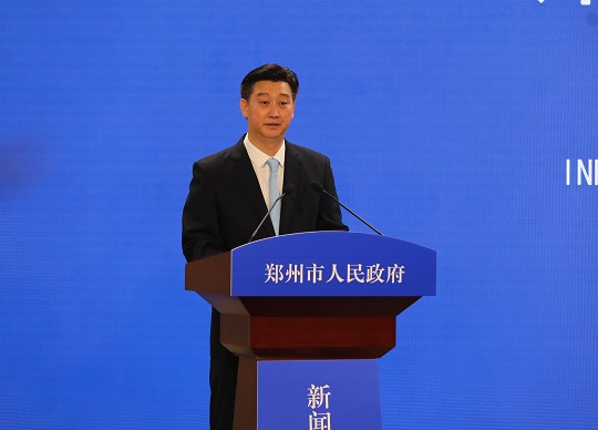 石大东.jpg