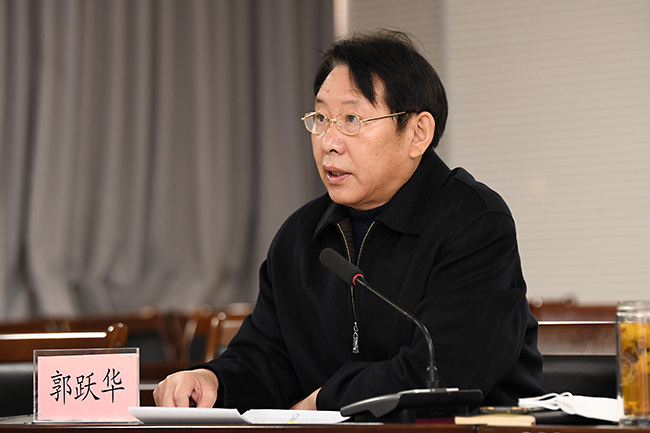 2 市教育局局党组成员、二级调研员郭跃华局长做阶段性工作总结。.jpg